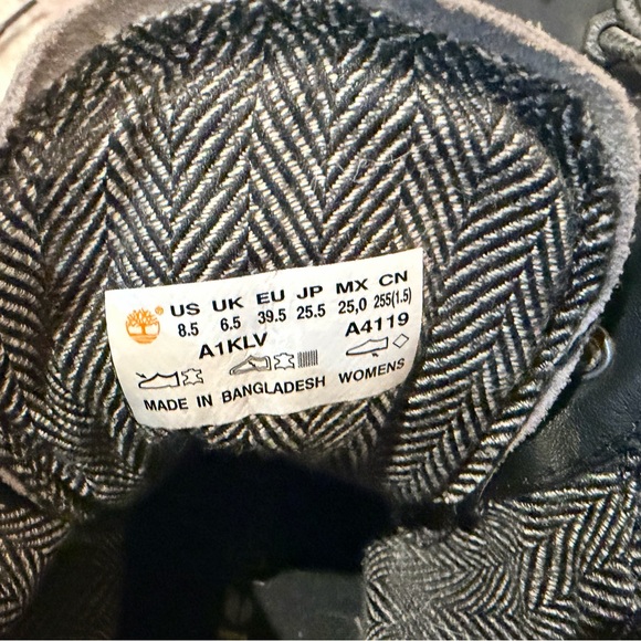 Timberland Leather 6-Inch Boots - Gray - Picture 9 of 9